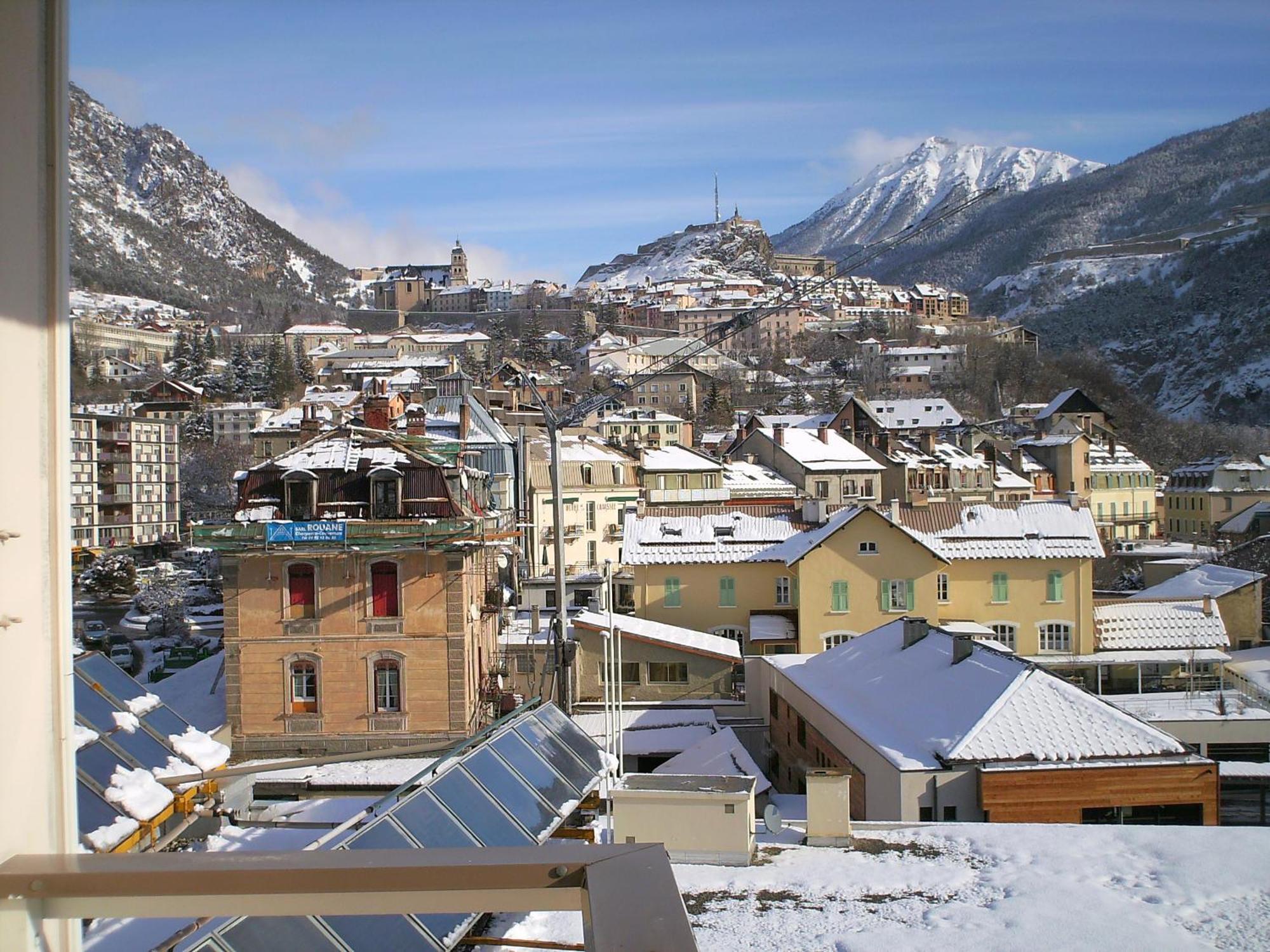 Hôtel Mont-Brison Briançon Buitenkant foto